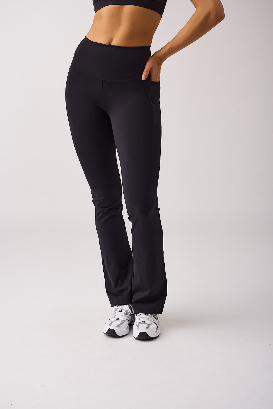 Fuse flared pocket tights Black