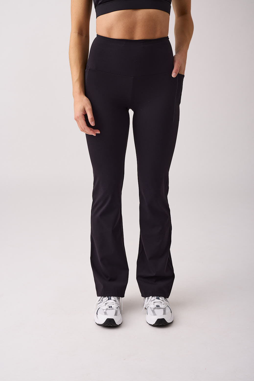 Fuse flared pocket tights Short Black