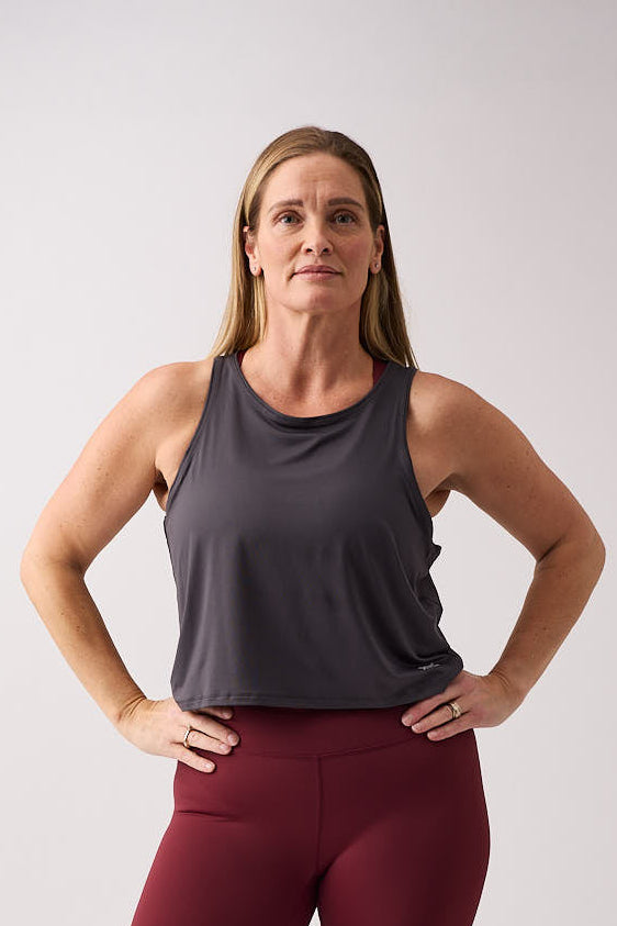 Lunar cropped tank Dark grey