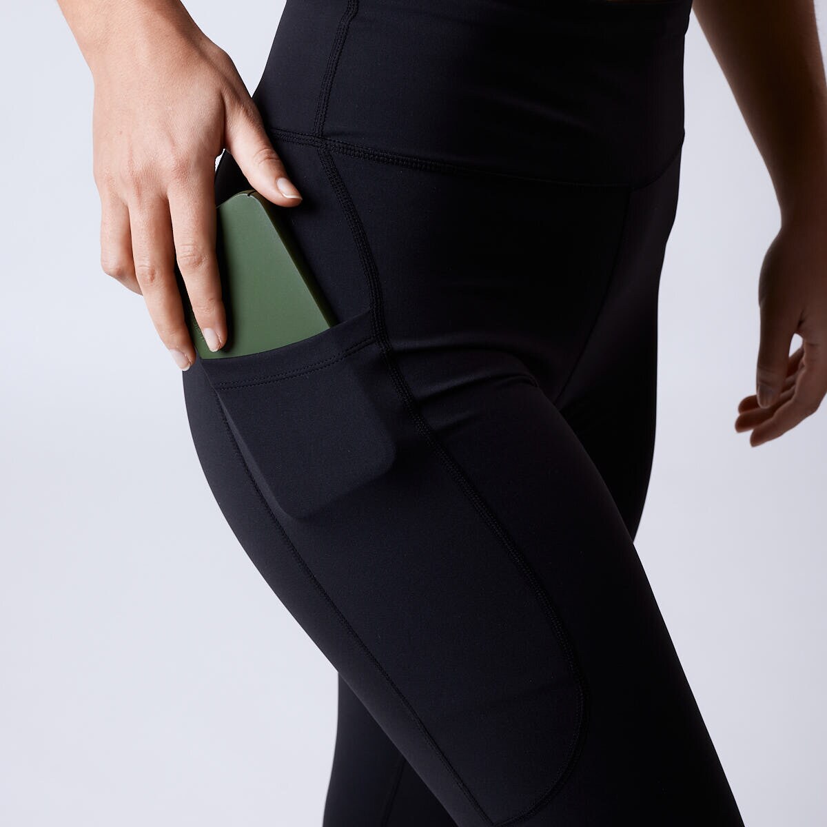 tights dam med fickor