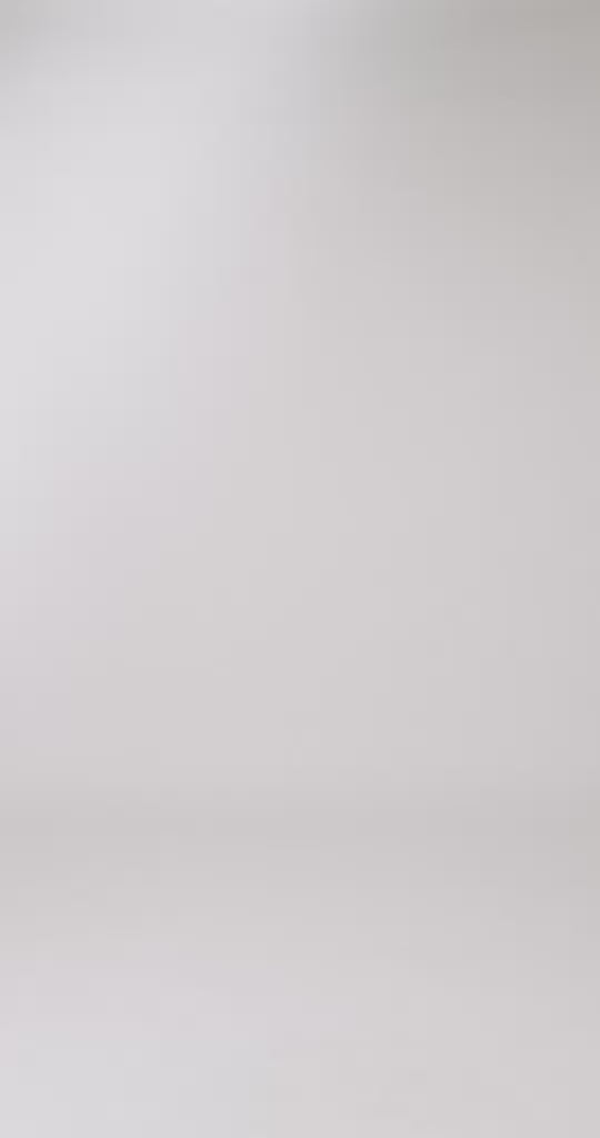 Load video: Fuse shorts Dark red