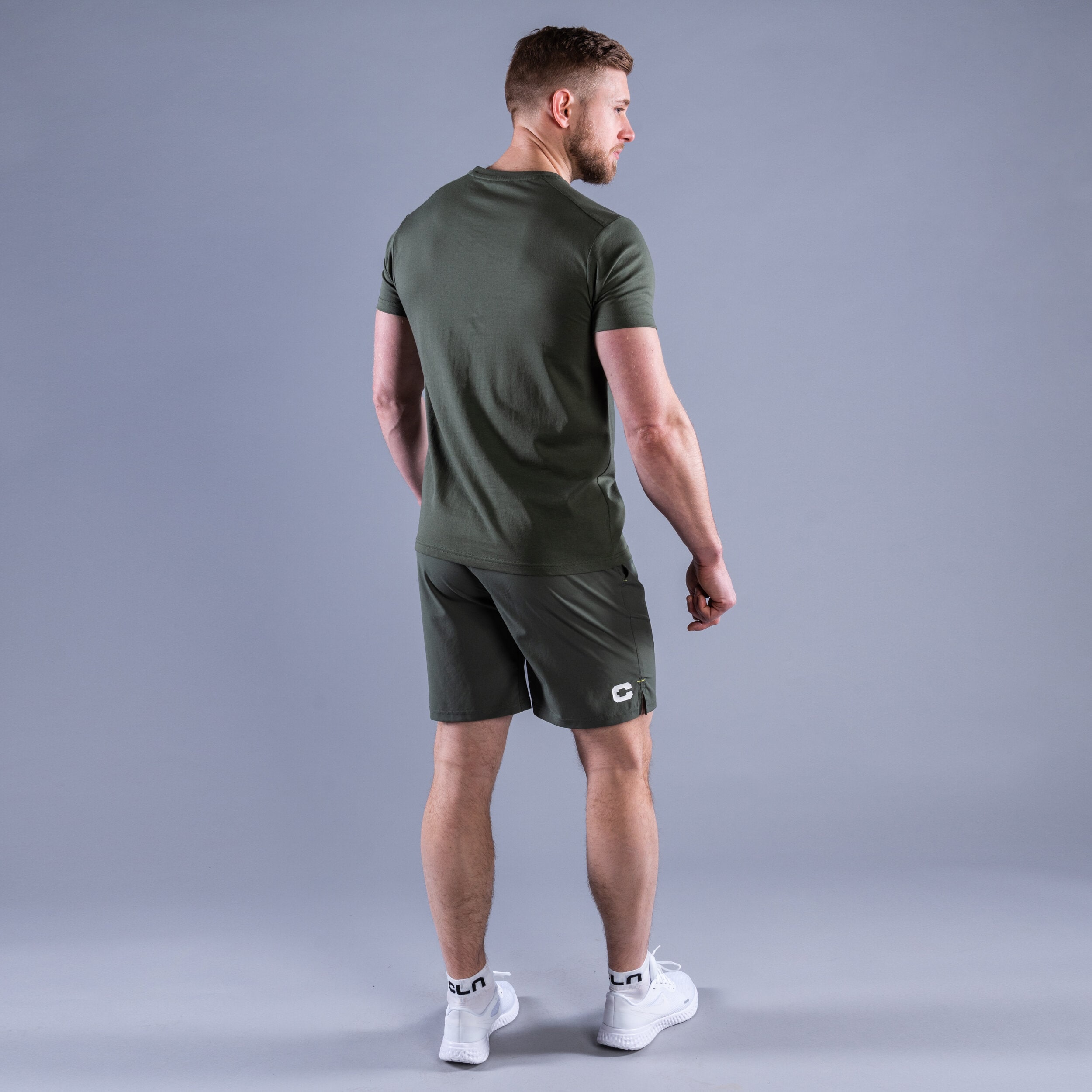 Dino stretch shorts Moss green