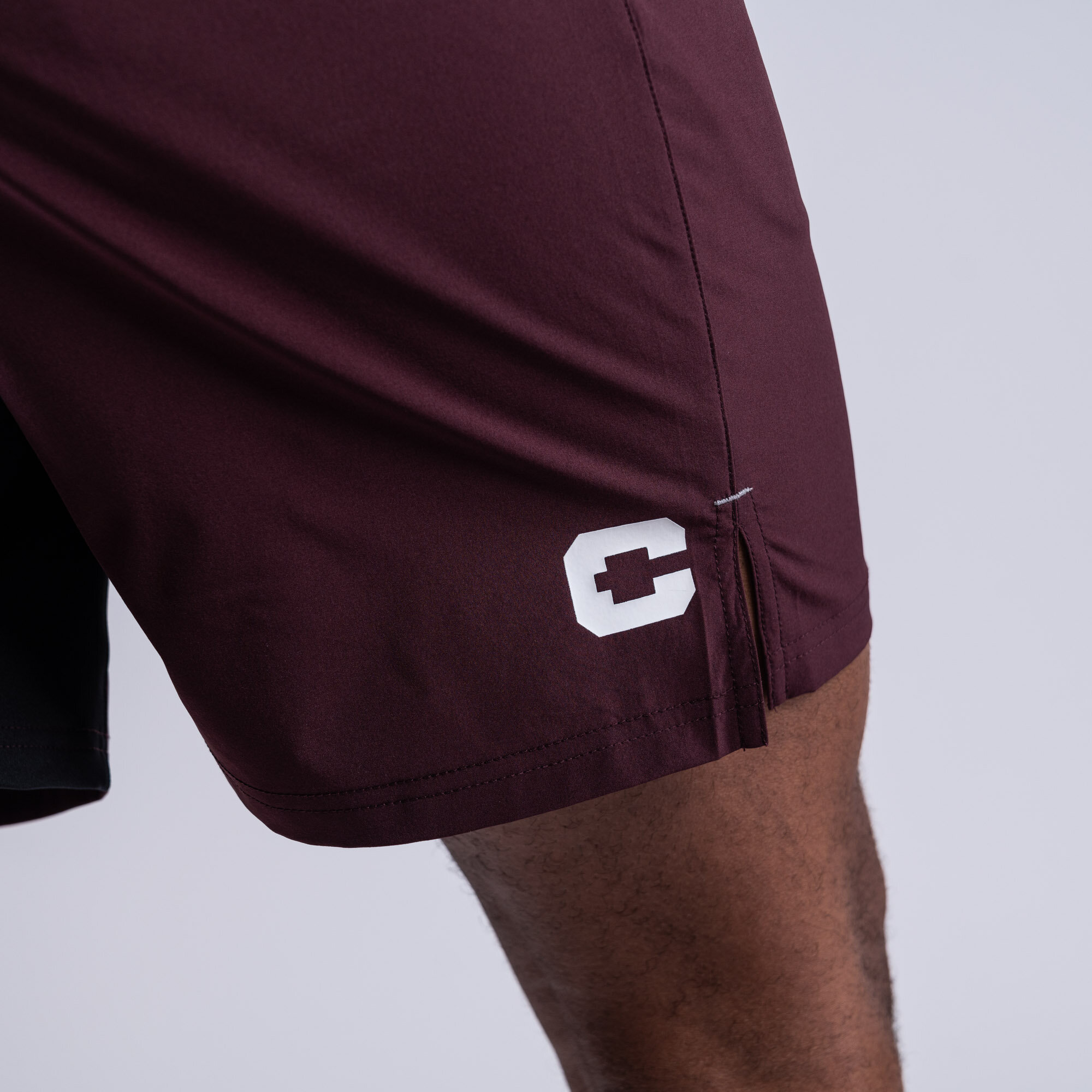 CLN Dino stretch shorts Dark wine