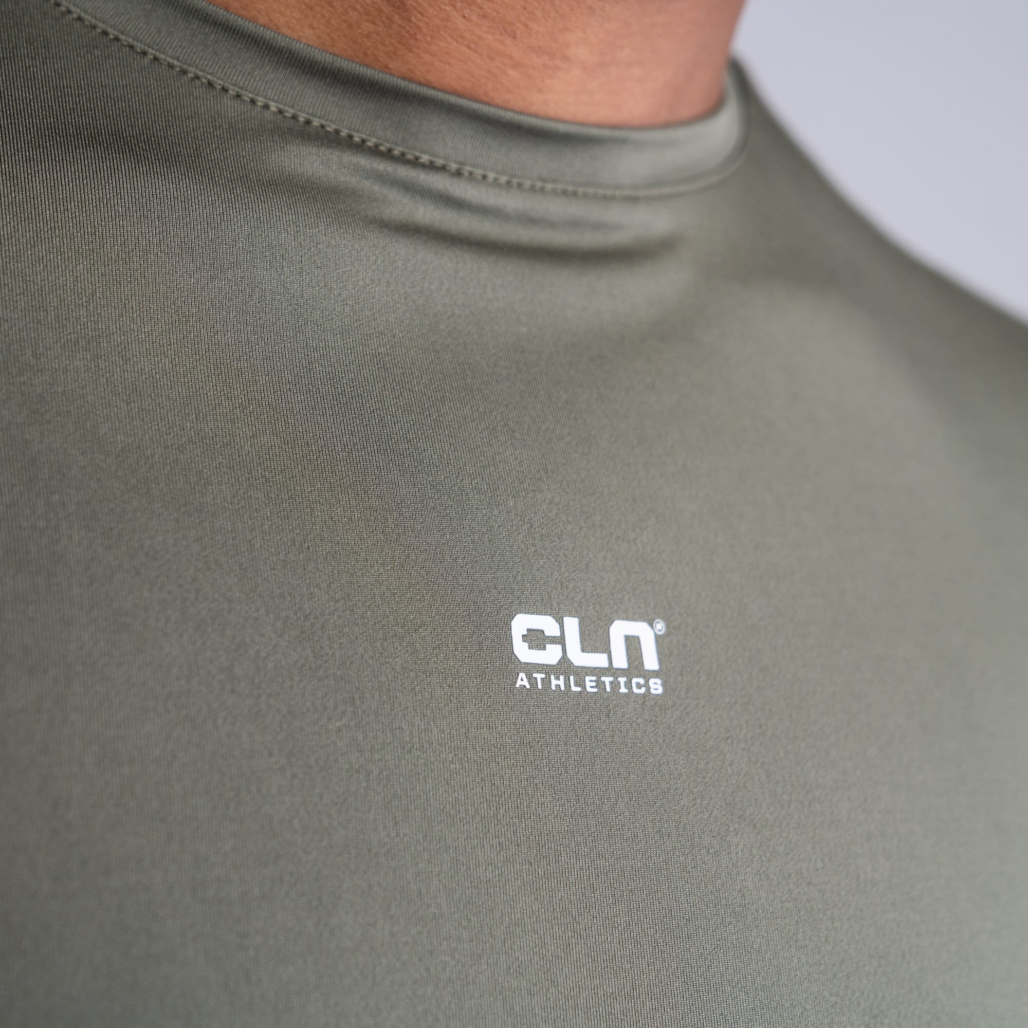 CLN Crush t-shirt Dusty olive