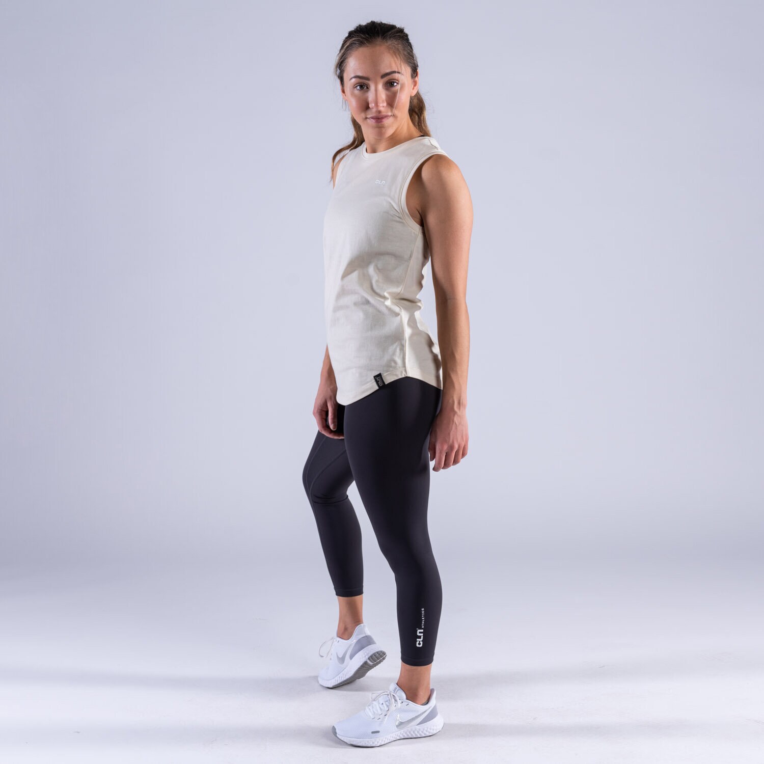 CLN Push ws tank Bone white