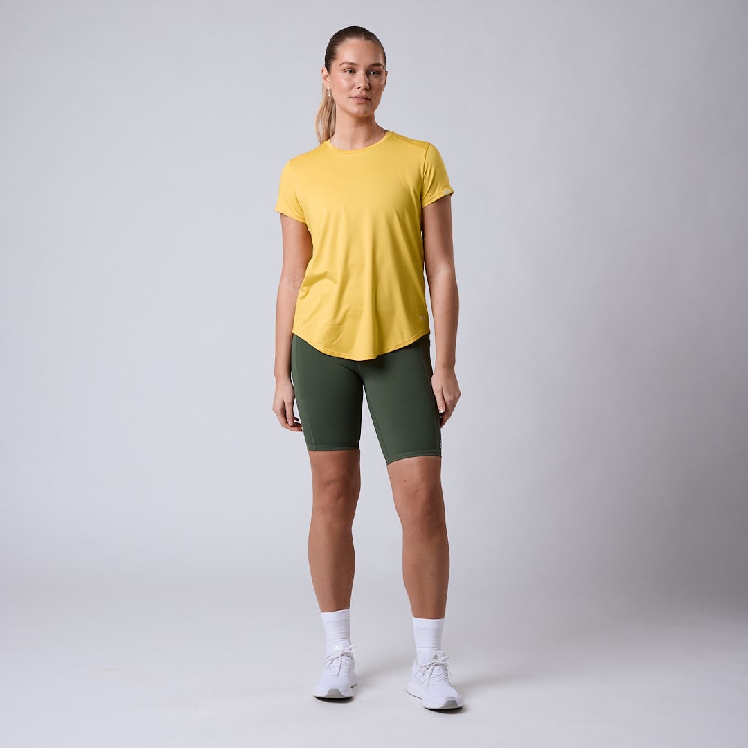 Lucy t-shirt Golden yellow
