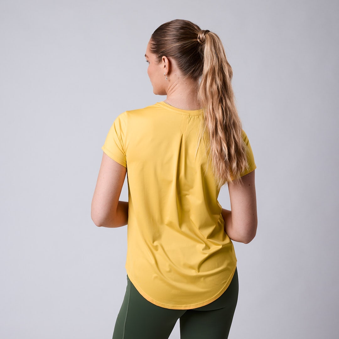 Lucy t-shirt Golden yellow