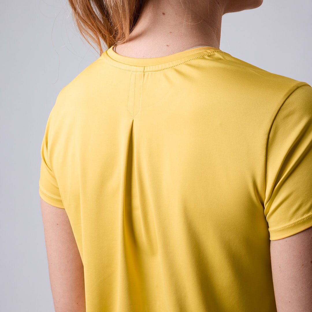 Lucy t-shirt Golden yellow