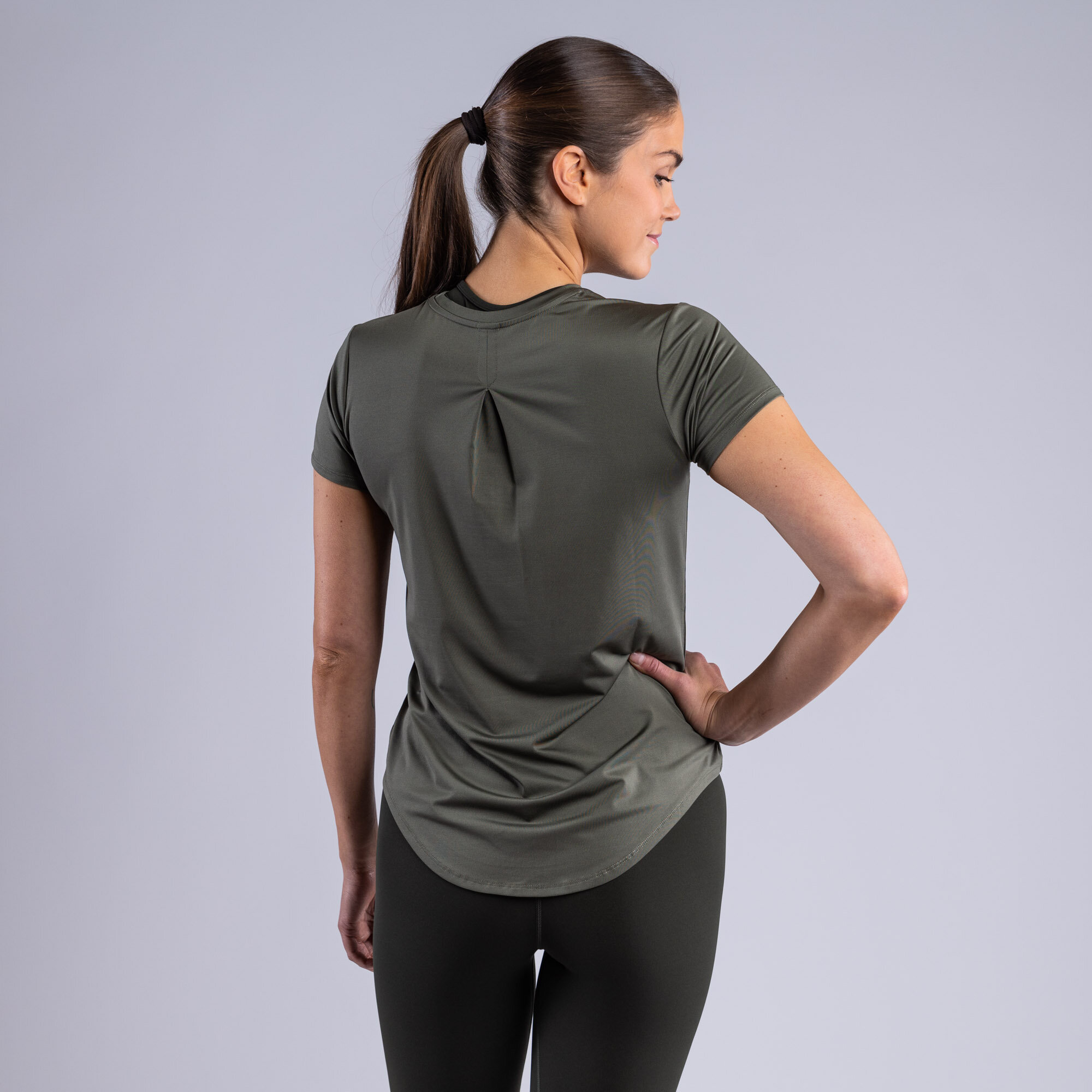 CLN Lucy ws t-shirt Dusty olive