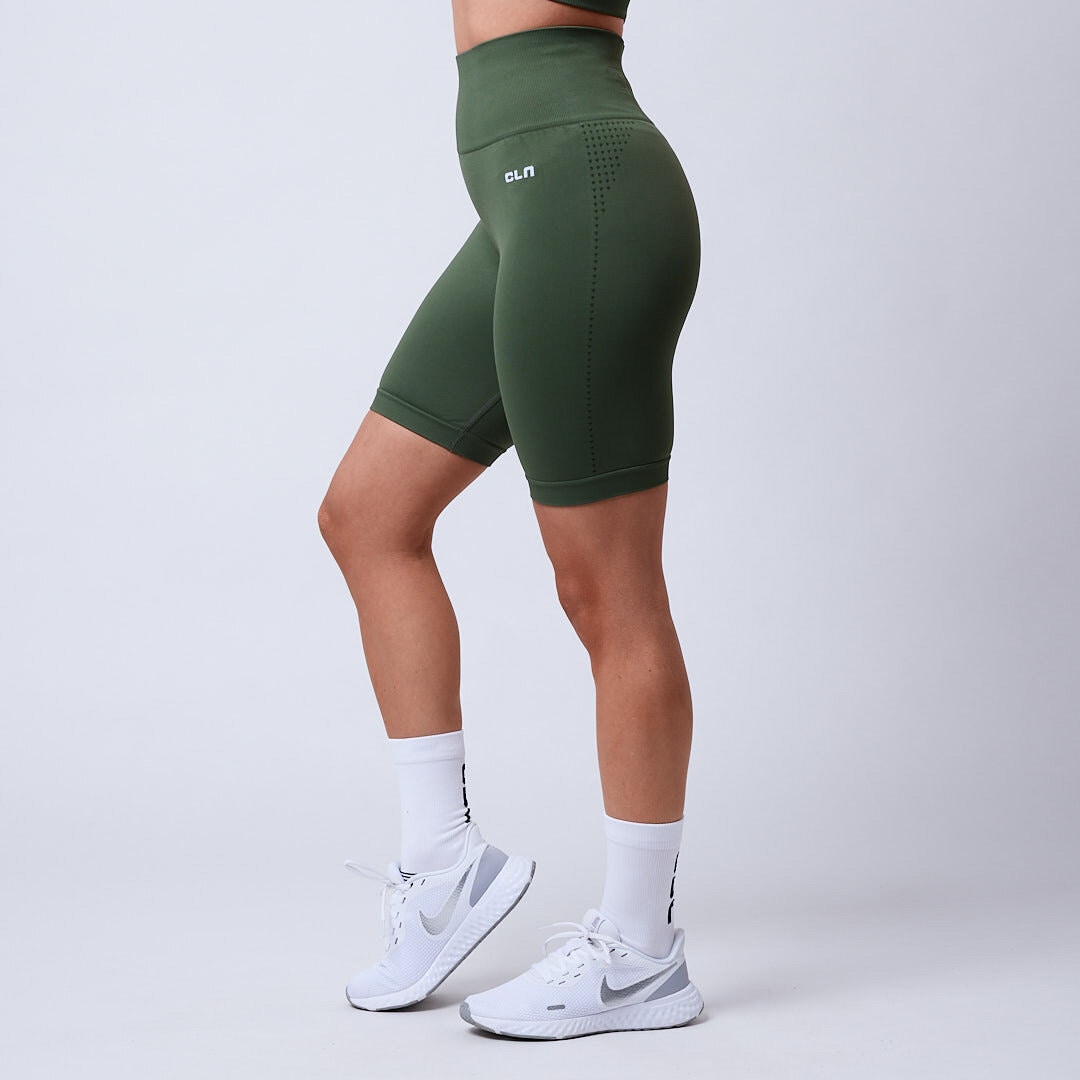 Victory seamless biker shorts Moss green