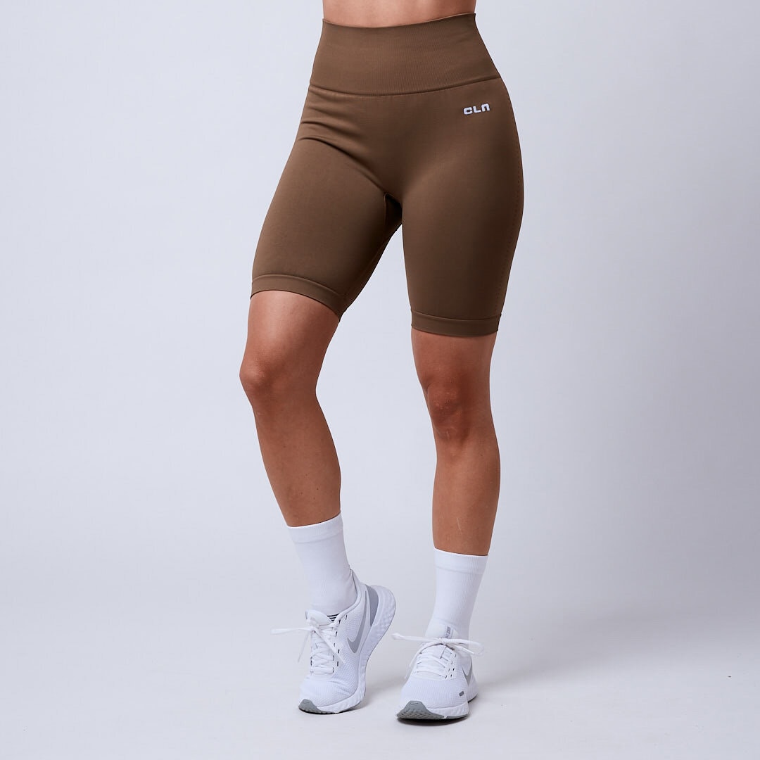 seamless biker shorts dam