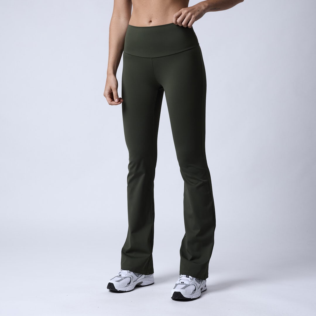 Fuse flared tights Kombu green