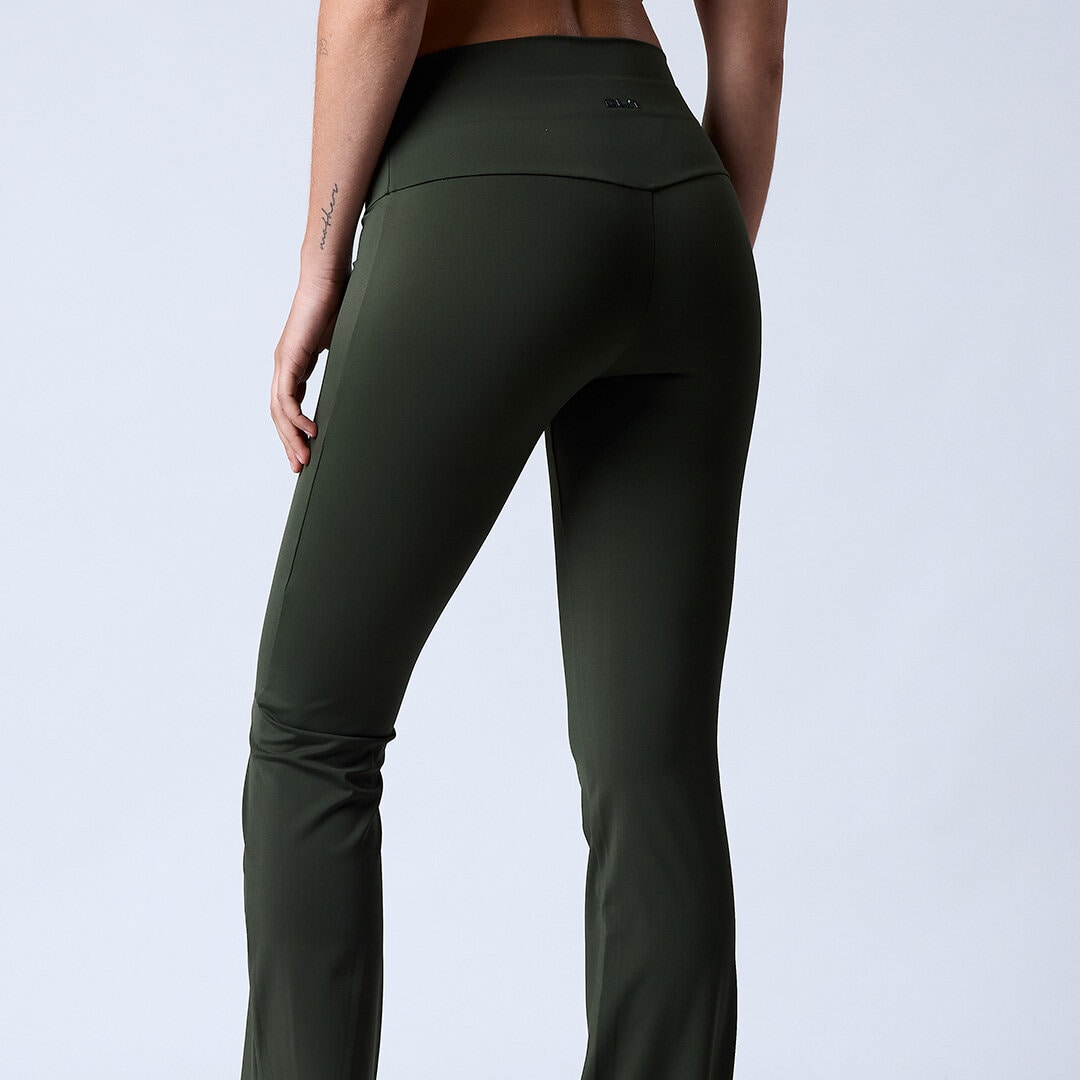 Fuse flared tights Kombu green