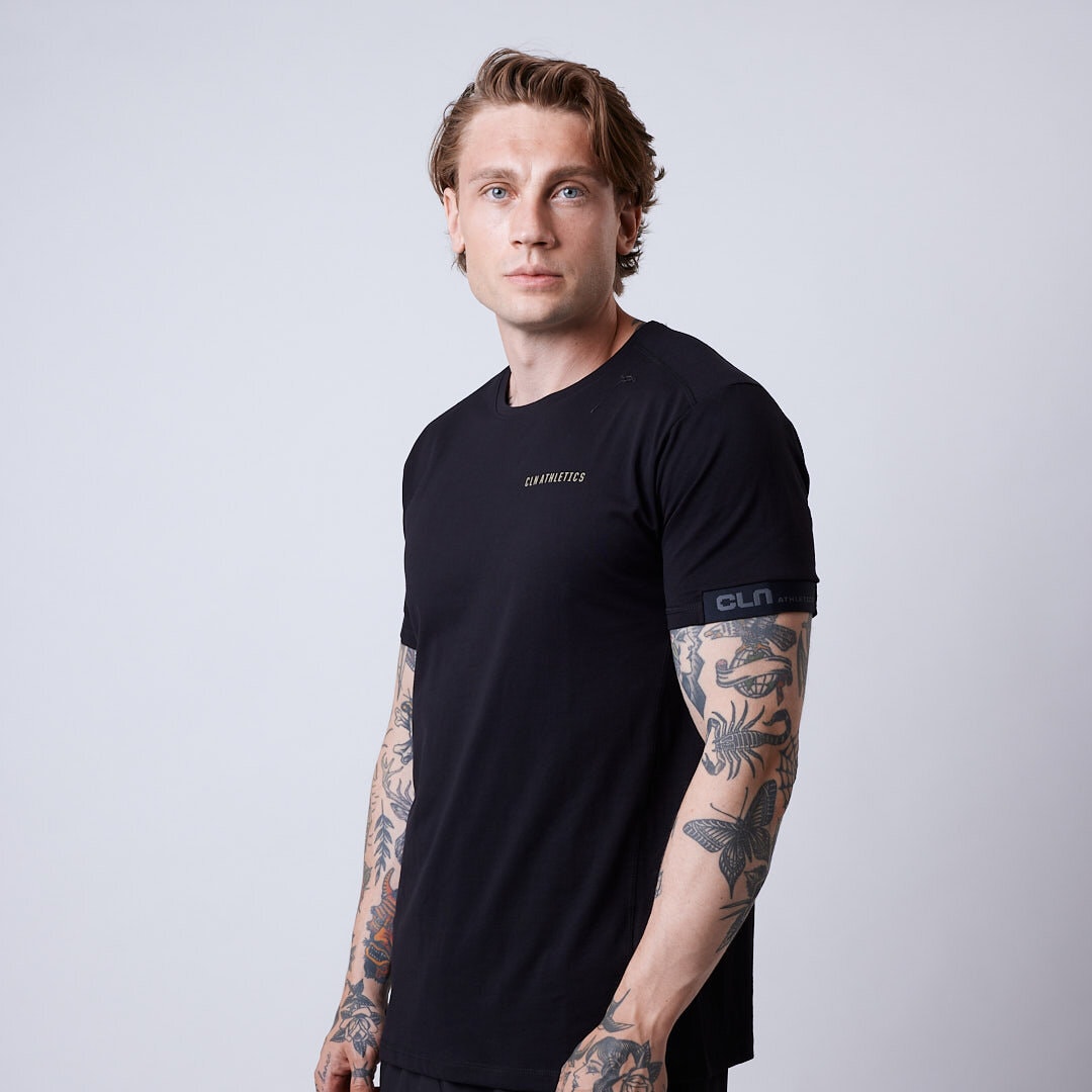 Wolf t-shirt Black