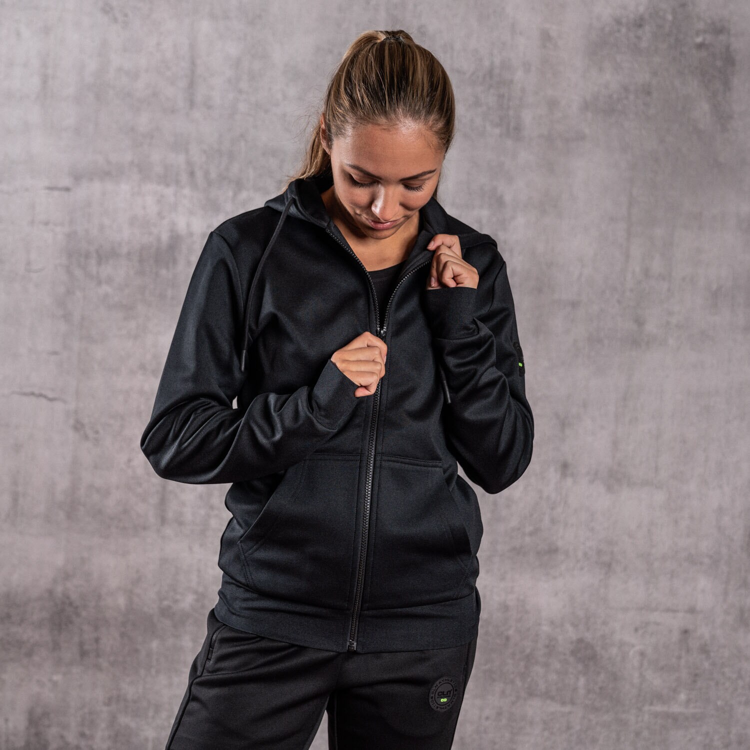 CLN Star ws hood Black