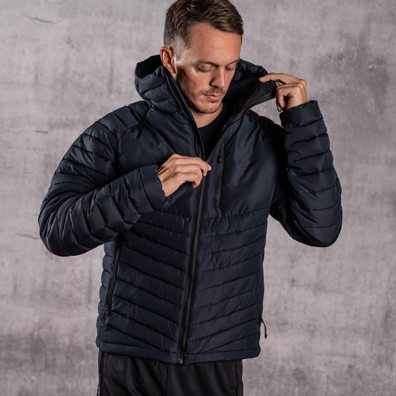 CLN Heat jacket Midnight black